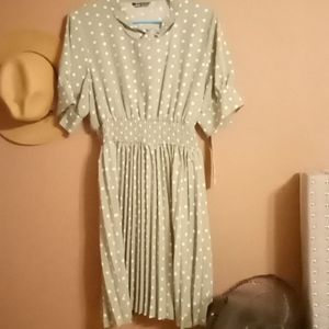 Green with white pot dress